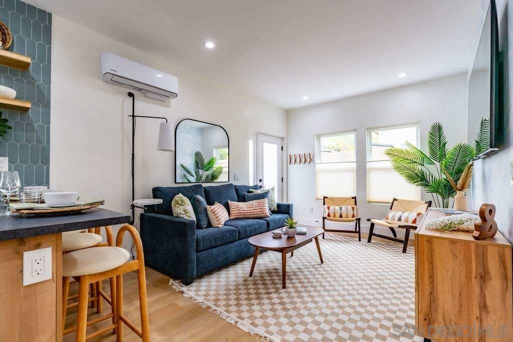 Detail Gallery Image 2 of 34 For 725  Pennsylvania Ave  727-2, San Diego,  CA 92103 - 2 Beds | 1 Baths