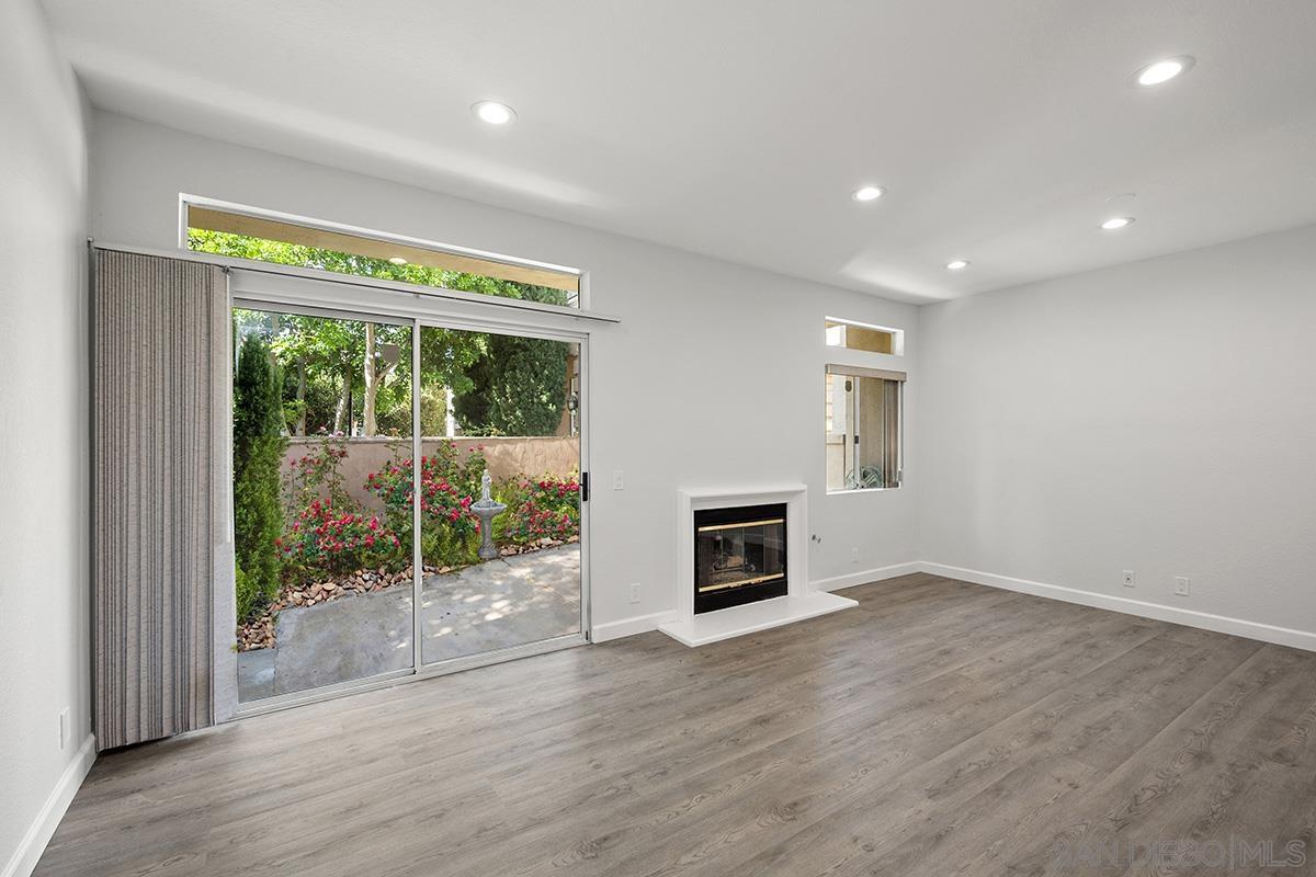 Detail Gallery Image 9 of 48 For 7274  Shoreline Dr  117, San Diego,  CA 92122 - 2 Beds | 2/1 Baths