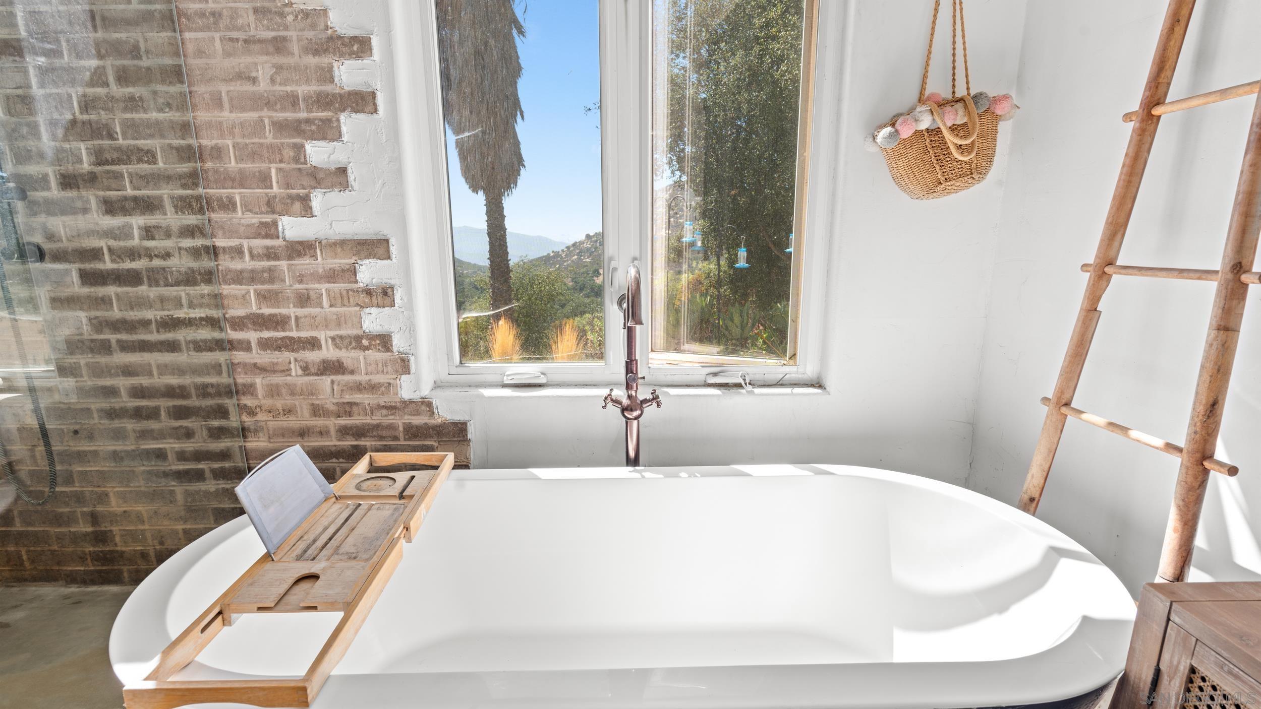 Detail Gallery Image 21 of 43 For 18629  Quail Trail Dr, Jamul,  CA 91935 - 3 Beds | 2 Baths