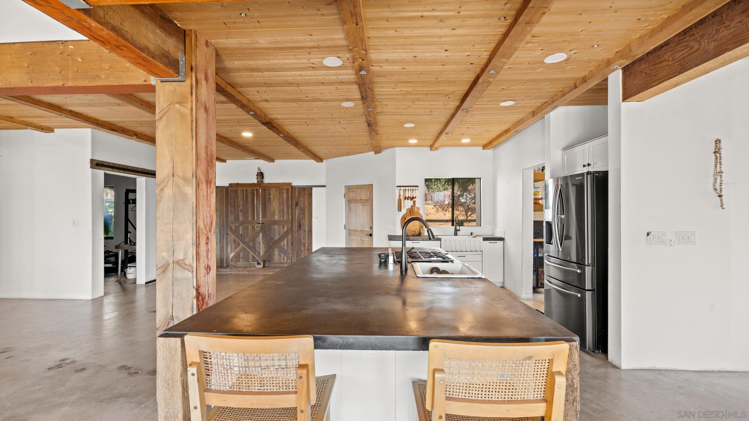 Detail Gallery Image 4 of 43 For 18629  Quail Trail Dr, Jamul,  CA 91935 - 3 Beds | 2 Baths