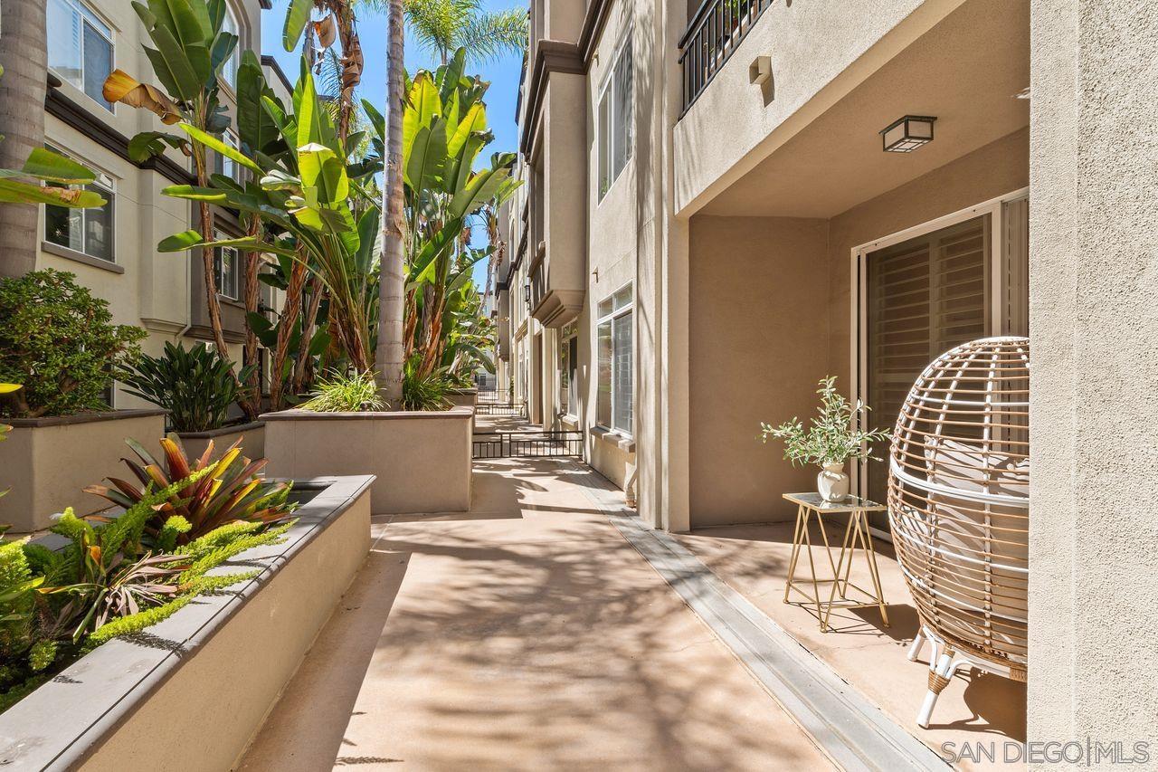 Detail Gallery Image 21 of 40 For 4165  Executive Dr  #F107,  La Jolla,  CA 92037 - 2 Beds | 2 Baths