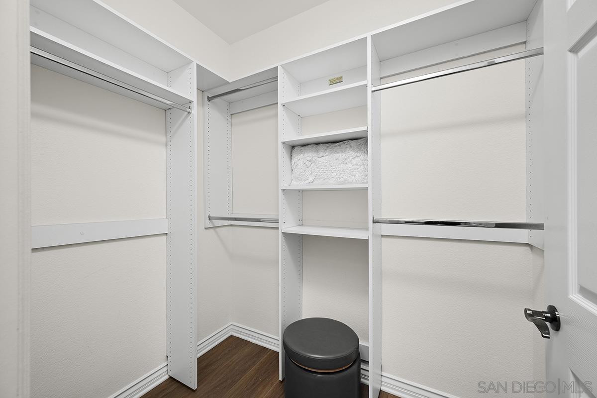 Detail Gallery Image 28 of 59 For 4165  Executive Dr  #F107,  La Jolla,  CA 92037 - 2 Beds | 2 Baths