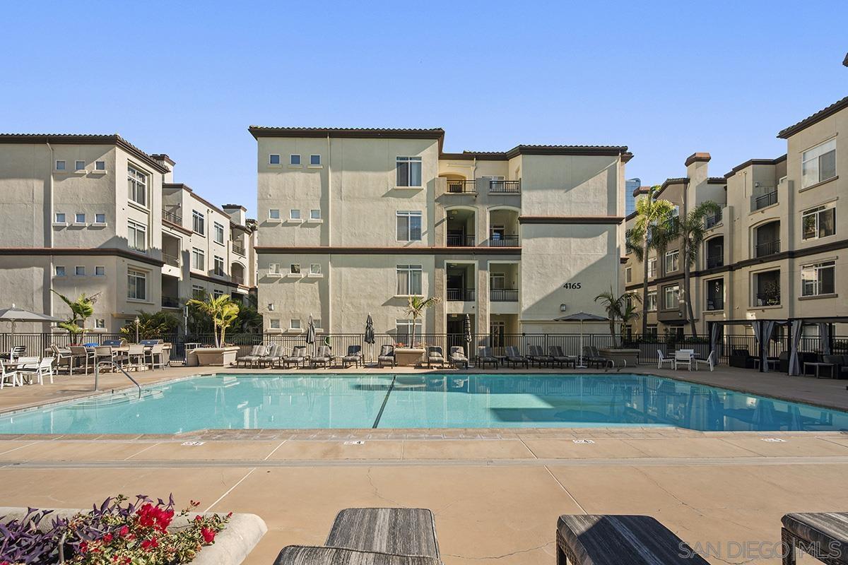 Detail Gallery Image 36 of 59 For 4165  Executive Dr  #F107,  La Jolla,  CA 92037 - 2 Beds | 2 Baths