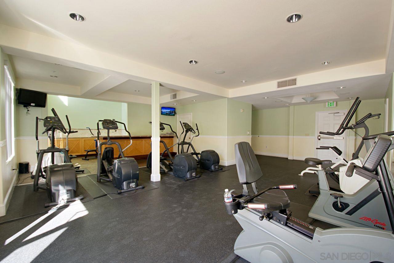 Detail Gallery Image 53 of 59 For 4165  Executive Dr  #F107,  La Jolla,  CA 92037 - 2 Beds | 2 Baths