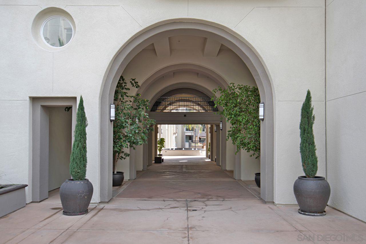 Detail Gallery Image 56 of 59 For 4165  Executive Dr  #F107,  La Jolla,  CA 92037 - 2 Beds | 2 Baths