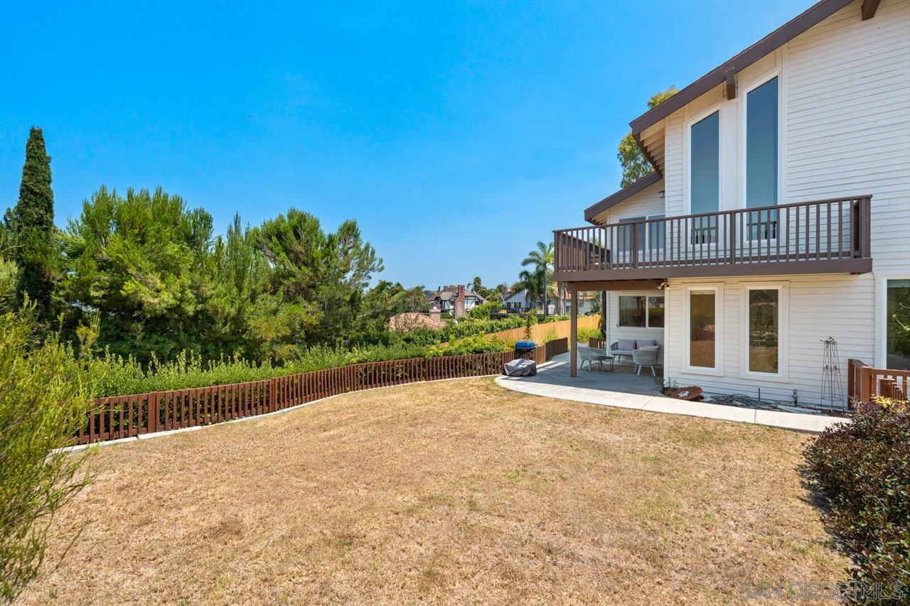 Detail Gallery Image 13 of 70 For 3018  Xana Way, Carlsbad,  CA 92009 - 4 Beds | 3 Baths