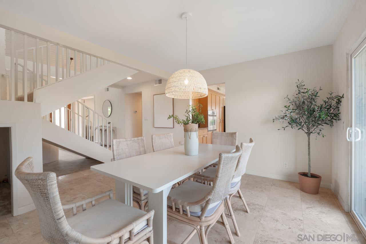 Detail Gallery Image 30 of 70 For 3018  Xana Way, Carlsbad,  CA 92009 - 4 Beds | 3 Baths