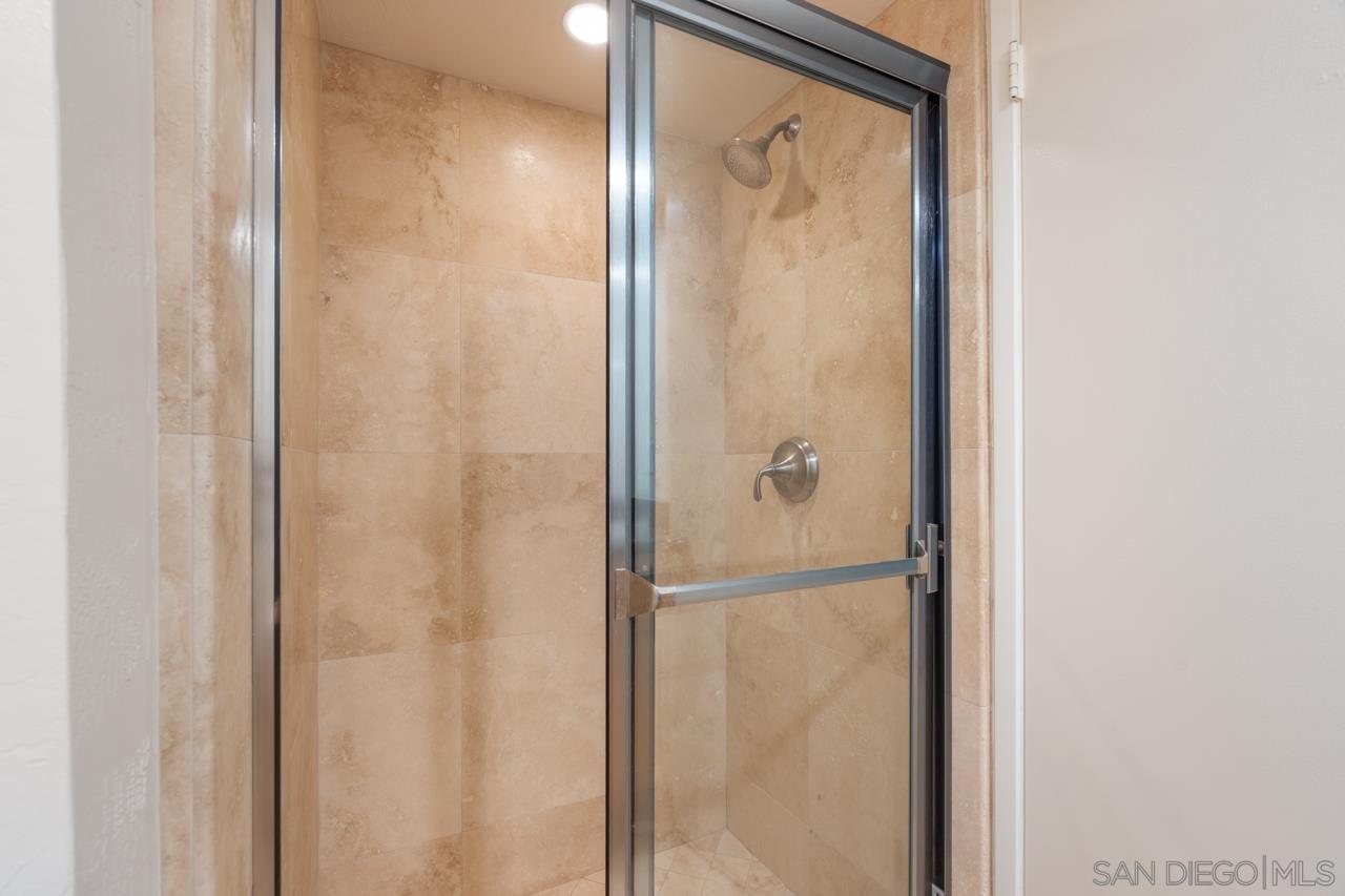 Detail Gallery Image 32 of 70 For 3018  Xana Way, Carlsbad,  CA 92009 - 4 Beds | 3 Baths