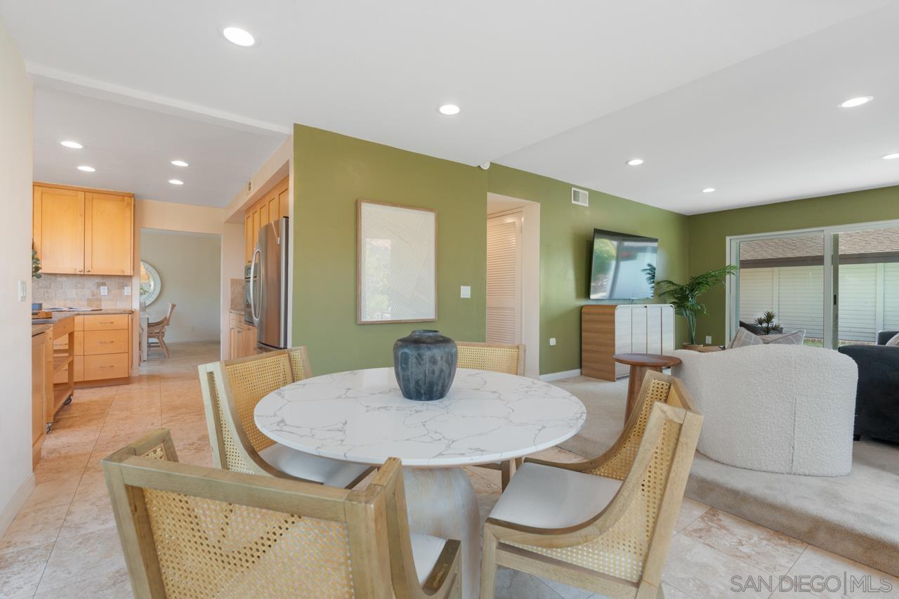 Detail Gallery Image 37 of 70 For 3018  Xana Way, Carlsbad,  CA 92009 - 4 Beds | 3 Baths