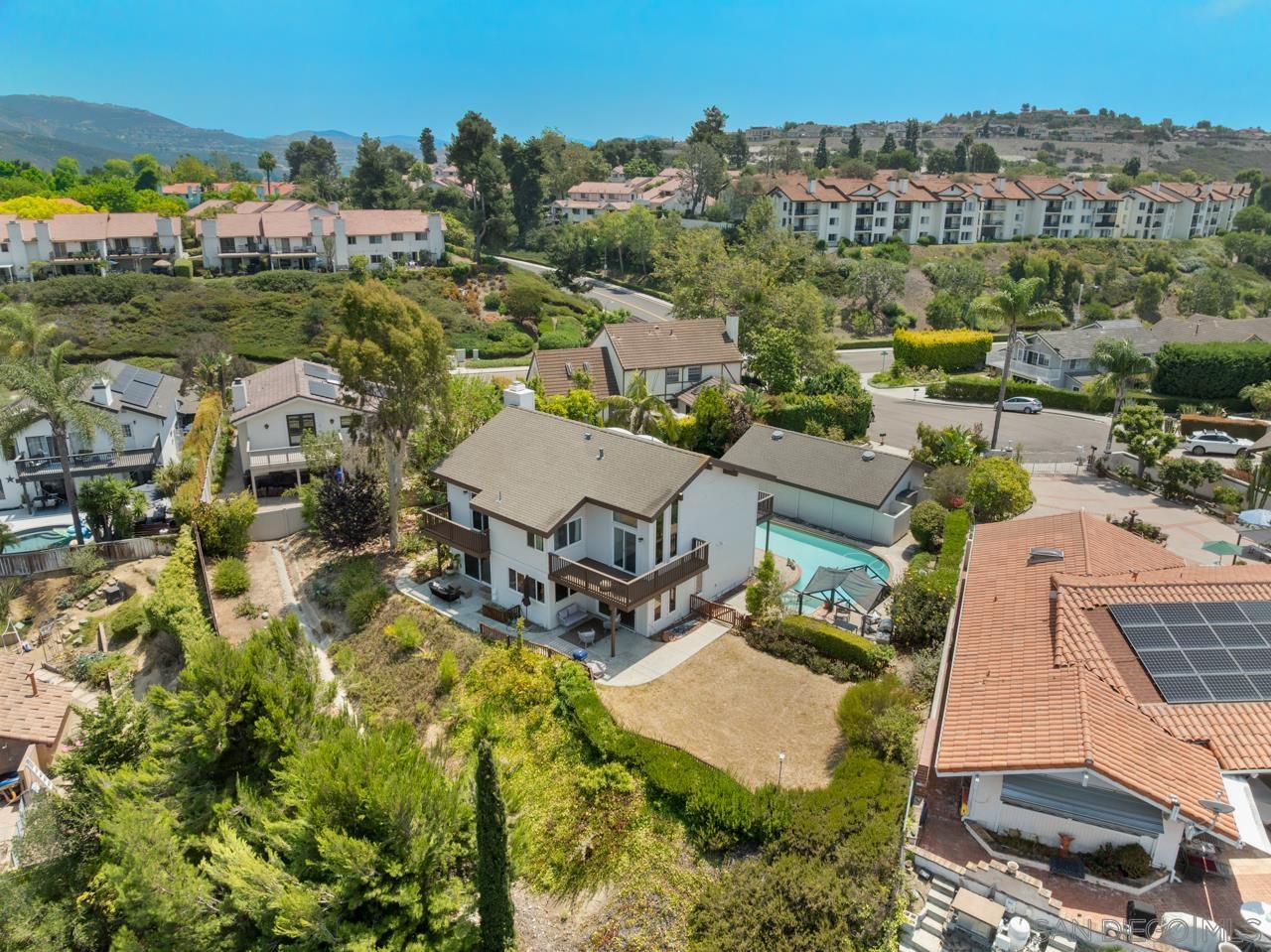Detail Gallery Image 69 of 70 For 3018  Xana Way, Carlsbad,  CA 92009 - 4 Beds | 3 Baths