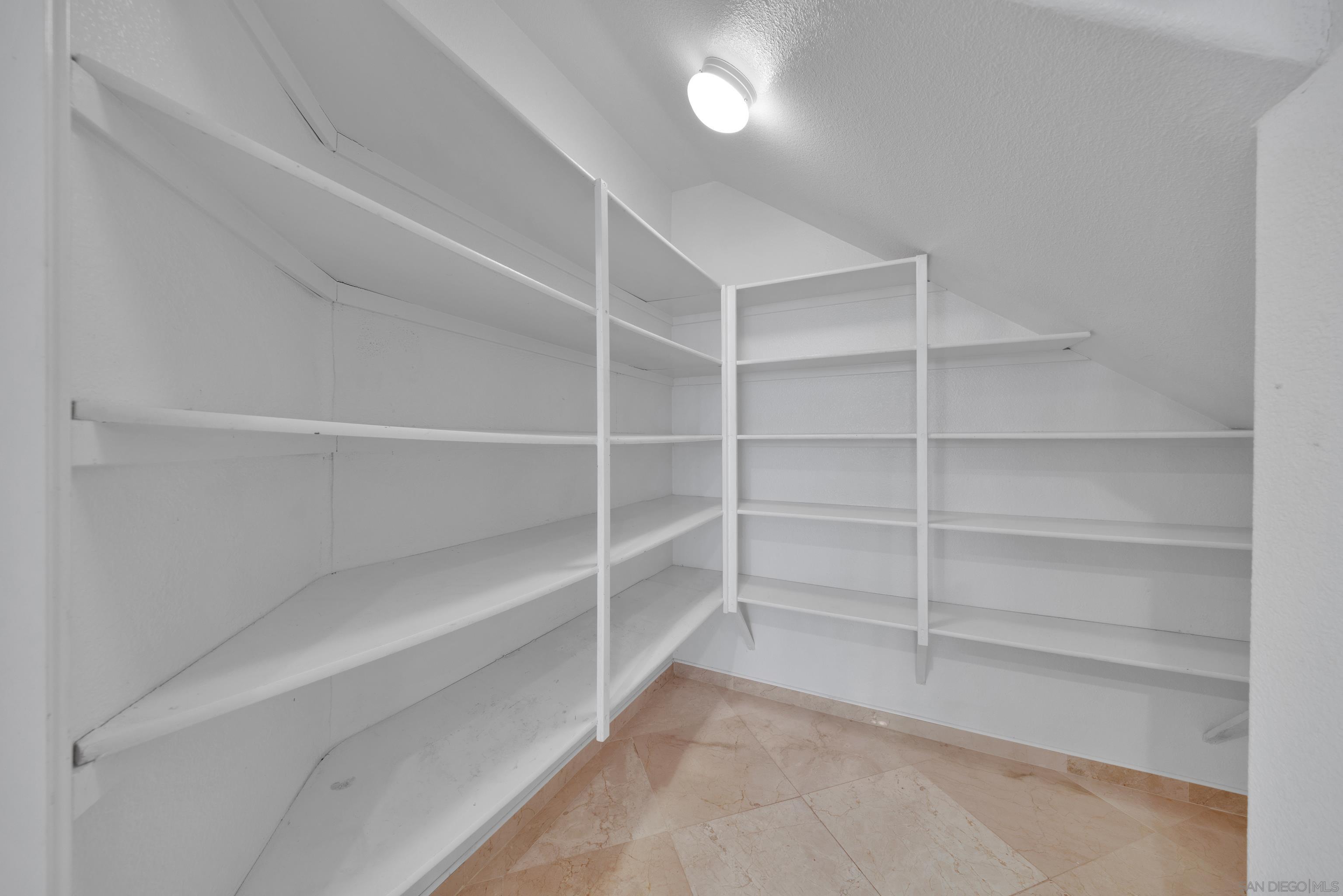 Detail Gallery Image 27 of 75 For 1288  Sunrise Way, Escondido,  CA 92029 - 5 Beds | 4 Baths