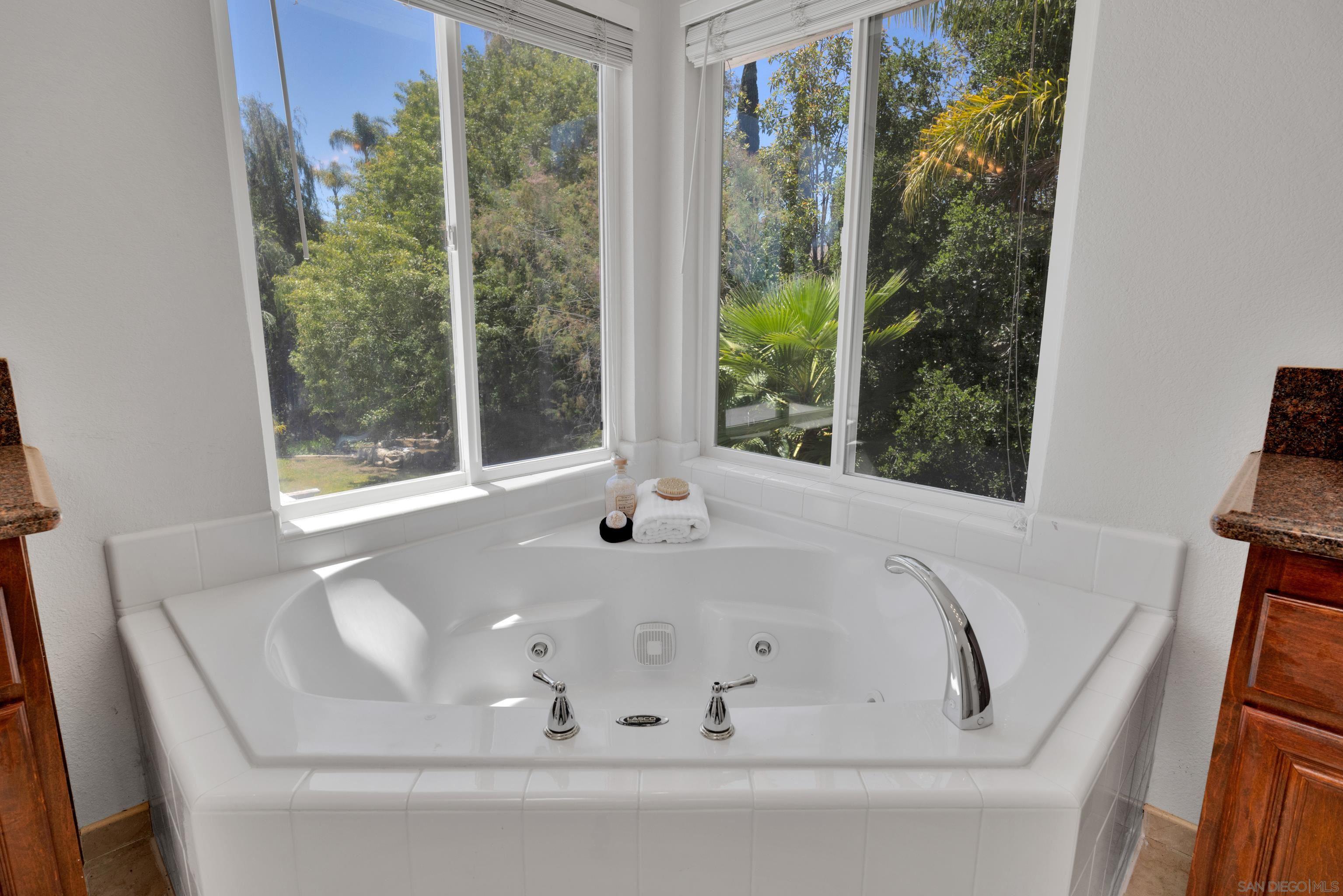 Detail Gallery Image 47 of 75 For 1288  Sunrise Way, Escondido,  CA 92029 - 5 Beds | 4 Baths