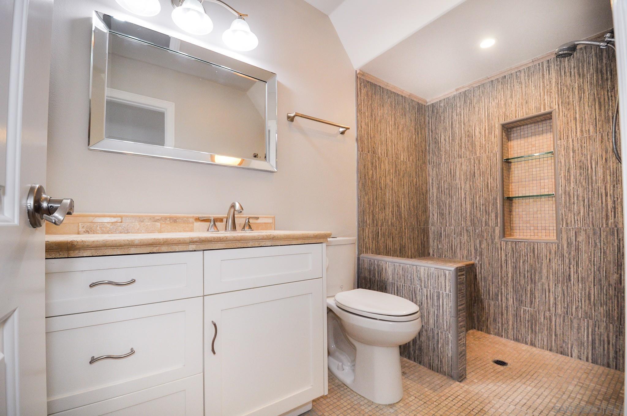 Detail Gallery Image 13 of 23 For 1111  Seacoast Drive  #3,  Imperial Beach,  CA 91932 - 2 Beds | 2 Baths