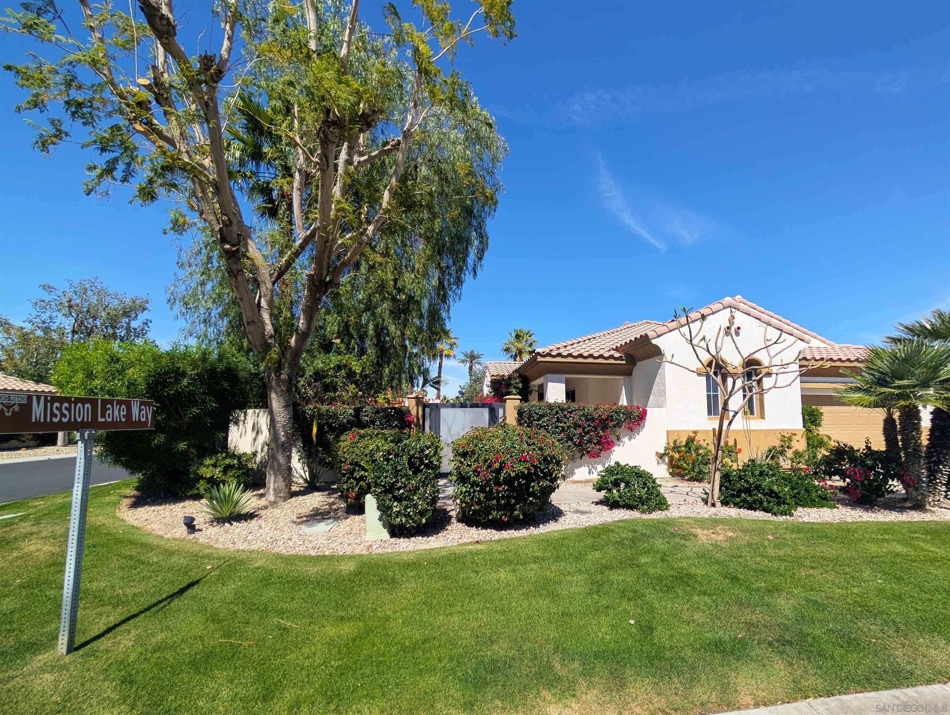 Front Image Thumbnail for SD250040472