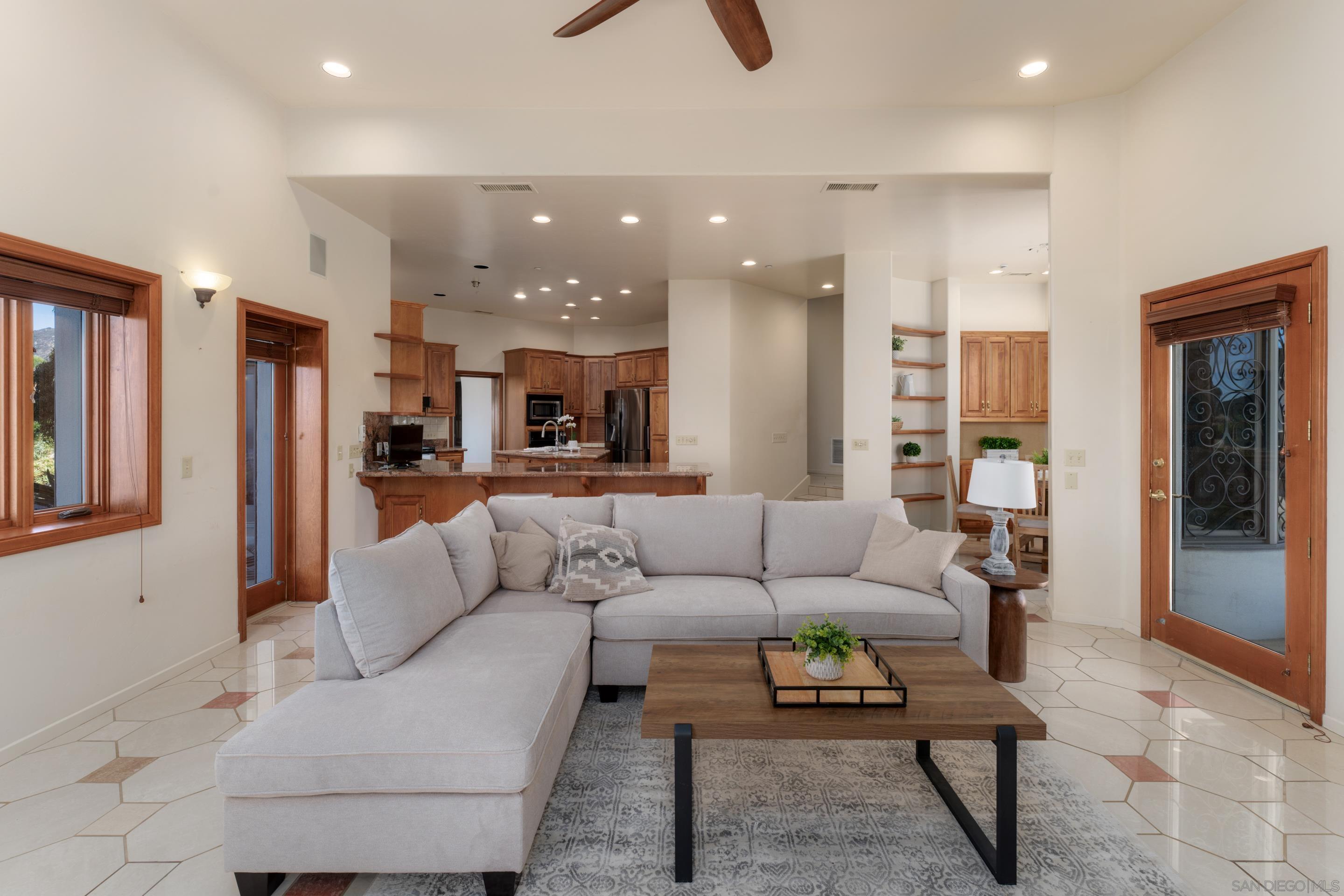 Detail Gallery Image 19 of 72 For 4029  Alta Loma Dr, Jamul,  CA 91935 - 6 Beds | 6/1 Baths