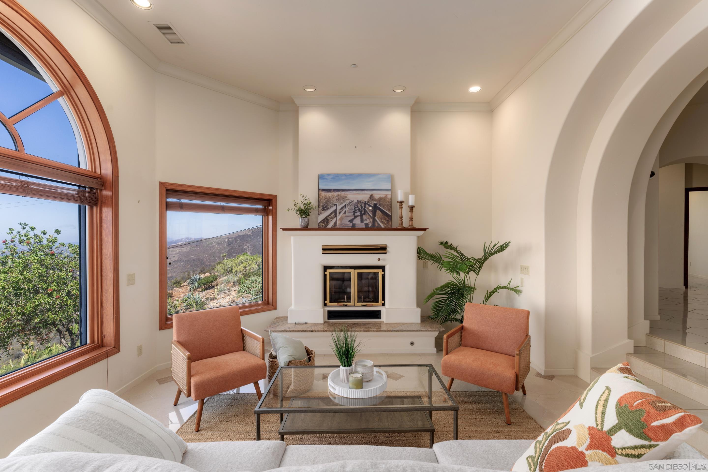 Detail Gallery Image 4 of 72 For 4029  Alta Loma Dr, Jamul,  CA 91935 - 6 Beds | 6/1 Baths