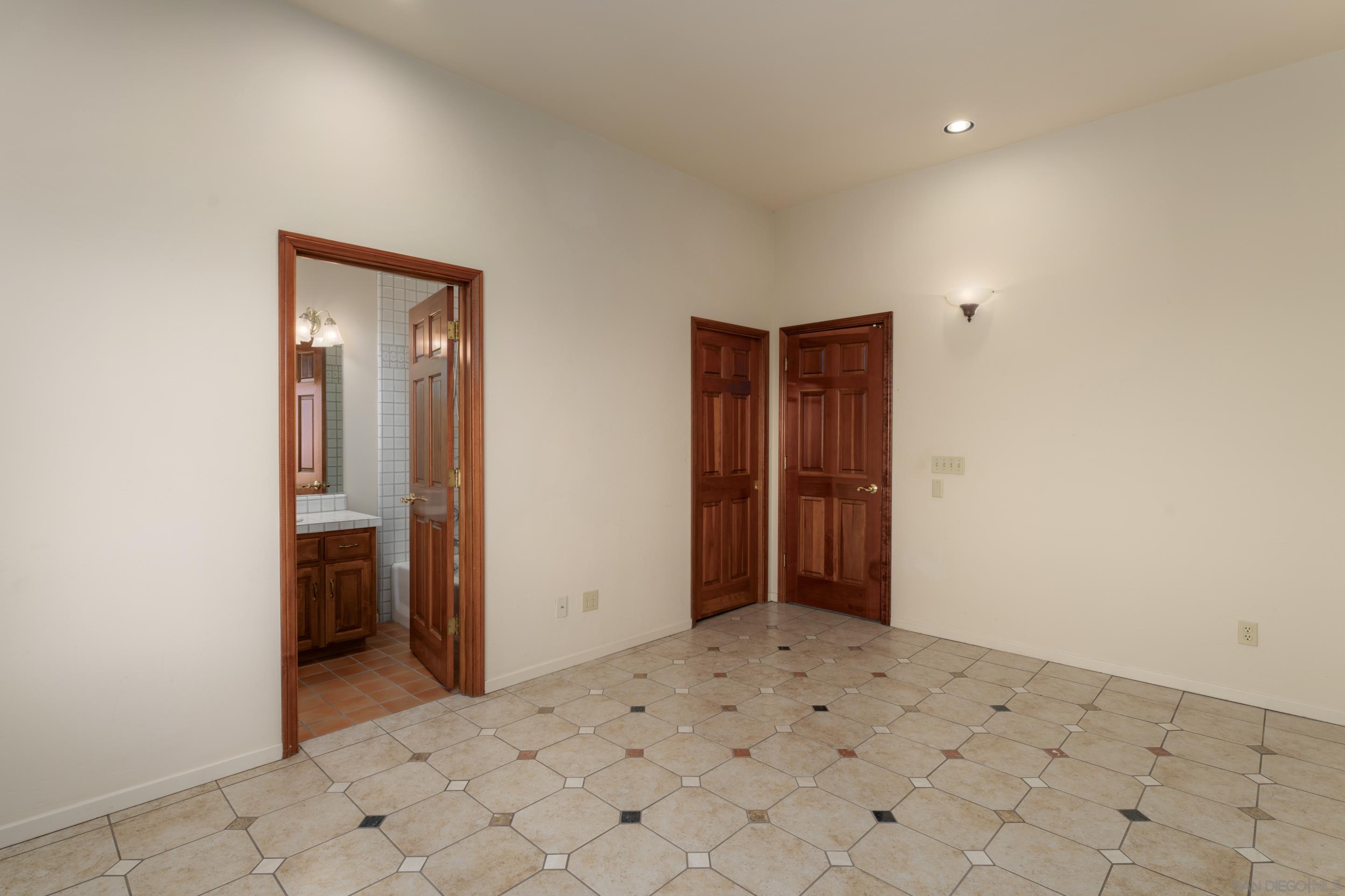 Detail Gallery Image 45 of 72 For 4029  Alta Loma Dr, Jamul,  CA 91935 - 6 Beds | 6/1 Baths