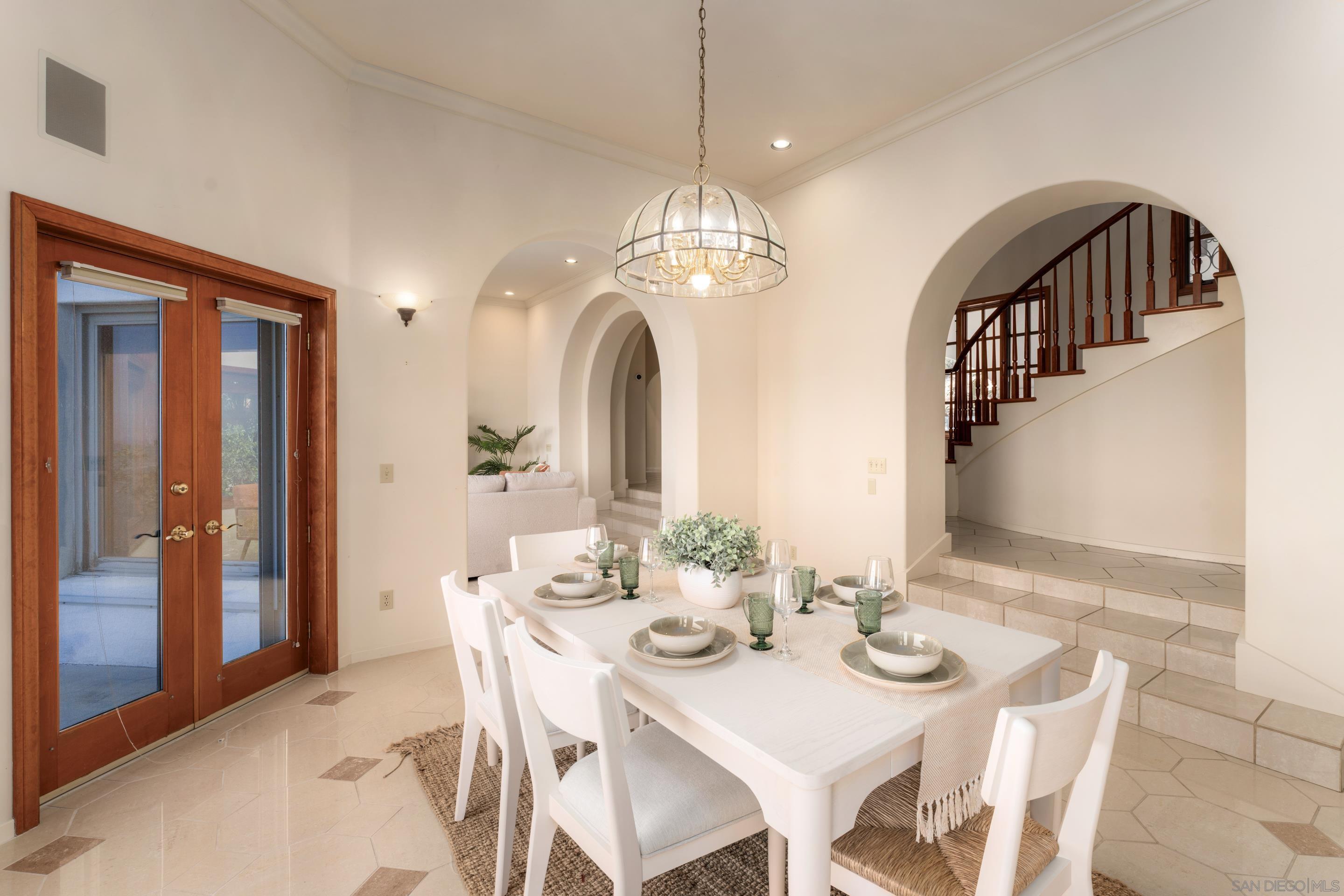 Detail Gallery Image 9 of 72 For 4029  Alta Loma Dr, Jamul,  CA 91935 - 6 Beds | 6/1 Baths