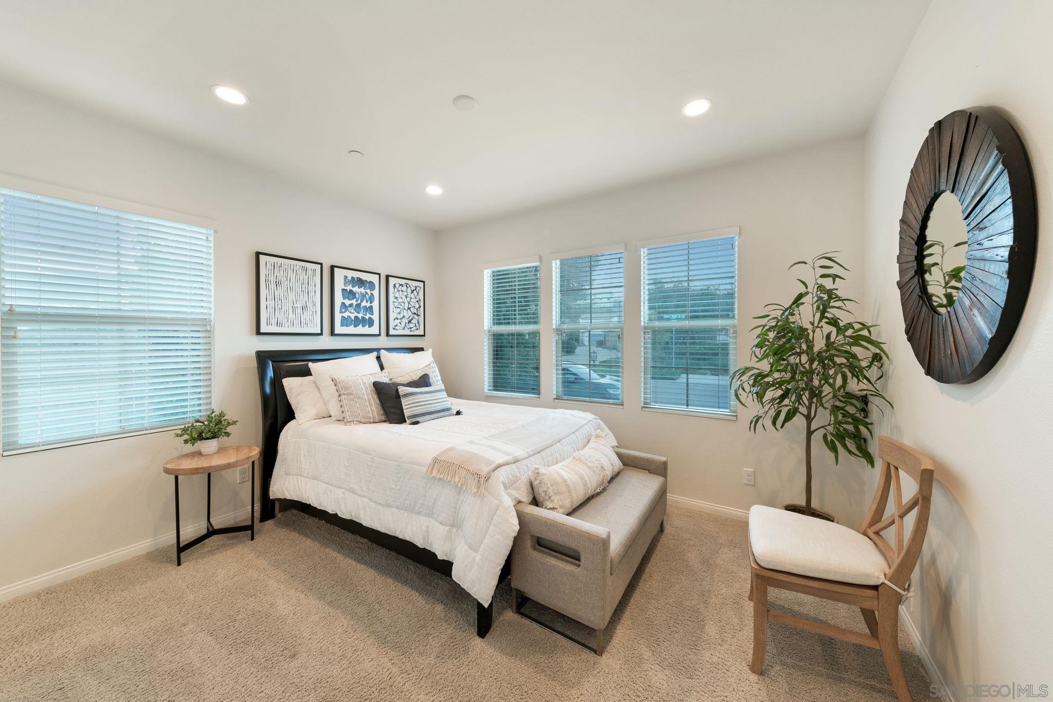 Detail Gallery Image 28 of 70 For 3035  Starry Night Drive, Escondido,  CA 92029 - 5 Beds | 4/1 Baths