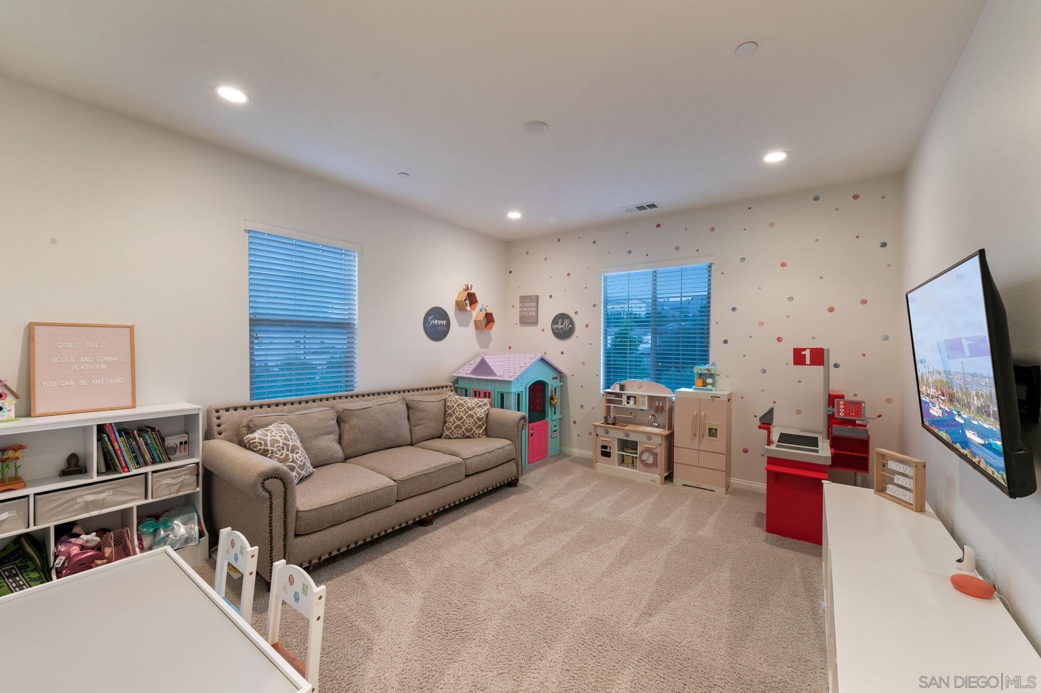 Detail Gallery Image 41 of 70 For 3035  Starry Night Drive, Escondido,  CA 92029 - 5 Beds | 4/1 Baths