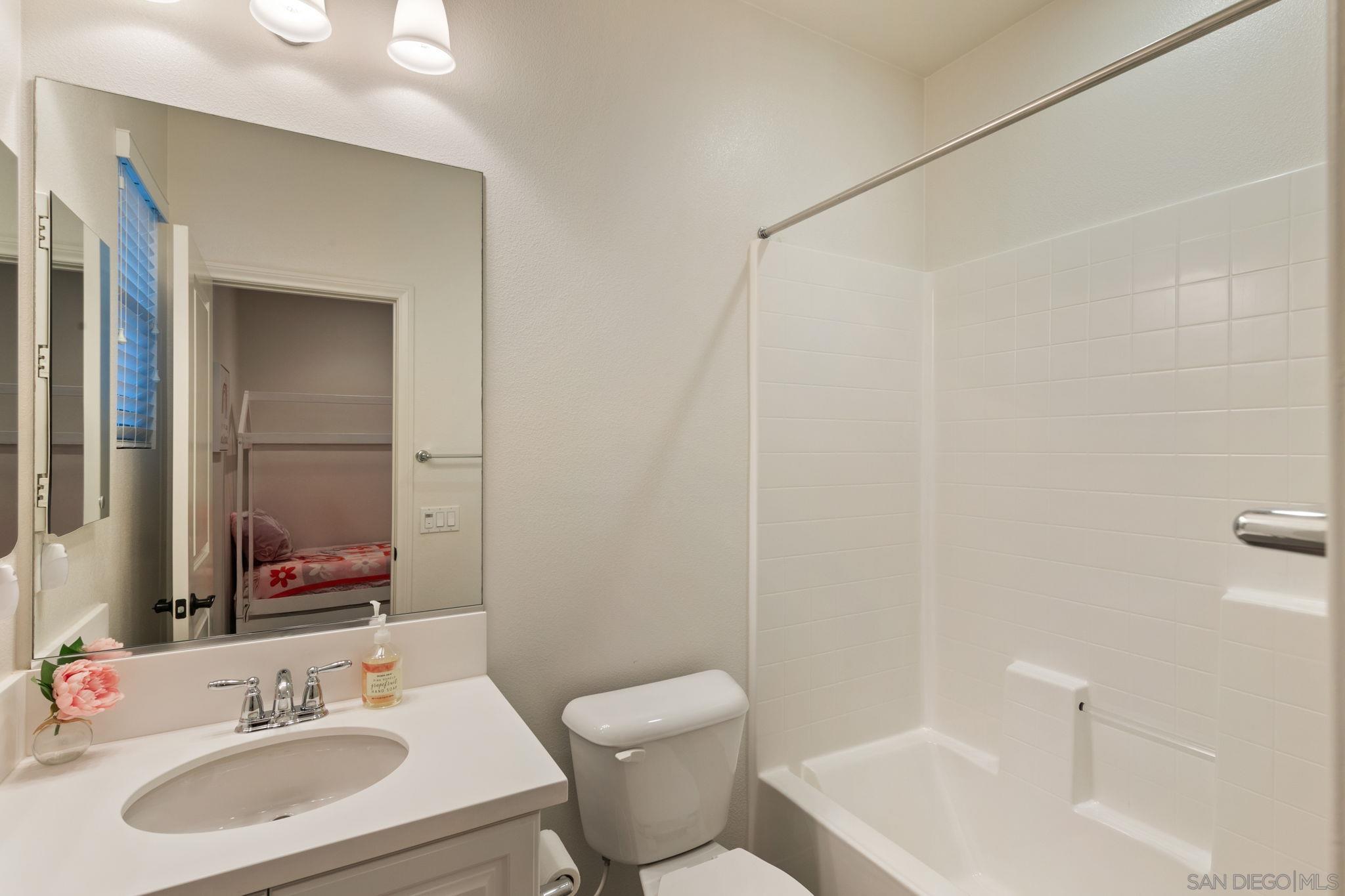 Detail Gallery Image 46 of 70 For 3035  Starry Night Drive, Escondido,  CA 92029 - 5 Beds | 4/1 Baths