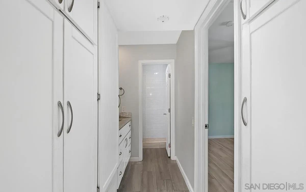 Detail Gallery Image 11 of 31 For 10669  San Diego Mission Rd  #203,  San Diego,  CA 92108 - 1 Beds | 1 Baths