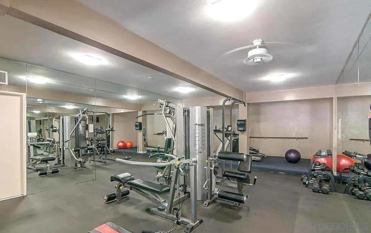 Detail Gallery Image 24 of 31 For 10669  San Diego Mission Rd  #203,  San Diego,  CA 92108 - 1 Beds | 1 Baths