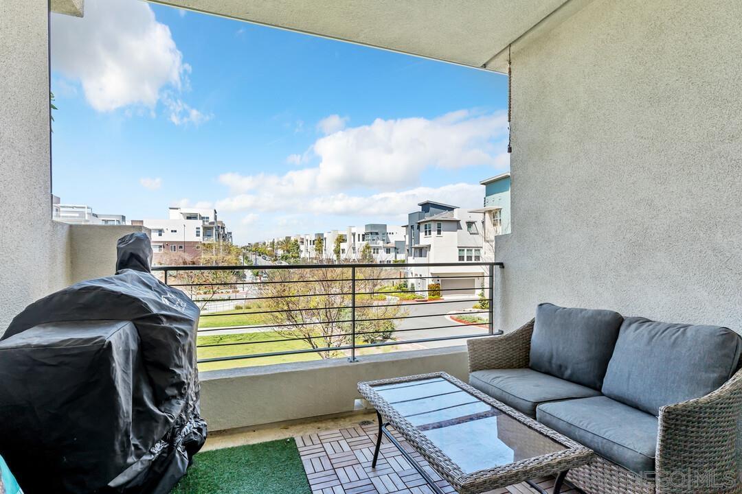 Detail Gallery Image 29 of 47 For 1842  Observation Way  #3,  Chula Vista,  CA 91915 - 3 Beds | 2/1 Baths