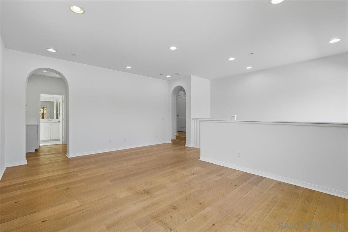 Detail Gallery Image 15 of 49 For 4249  Peralta St, Carlsbad,  CA 92010 - 4 Beds | 4/1 Baths