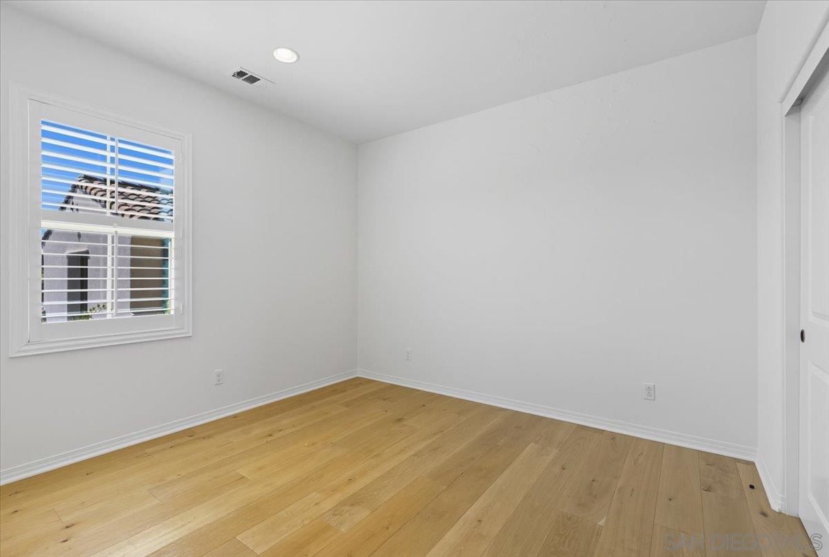 Detail Gallery Image 18 of 49 For 4249  Peralta St, Carlsbad,  CA 92010 - 4 Beds | 4/1 Baths