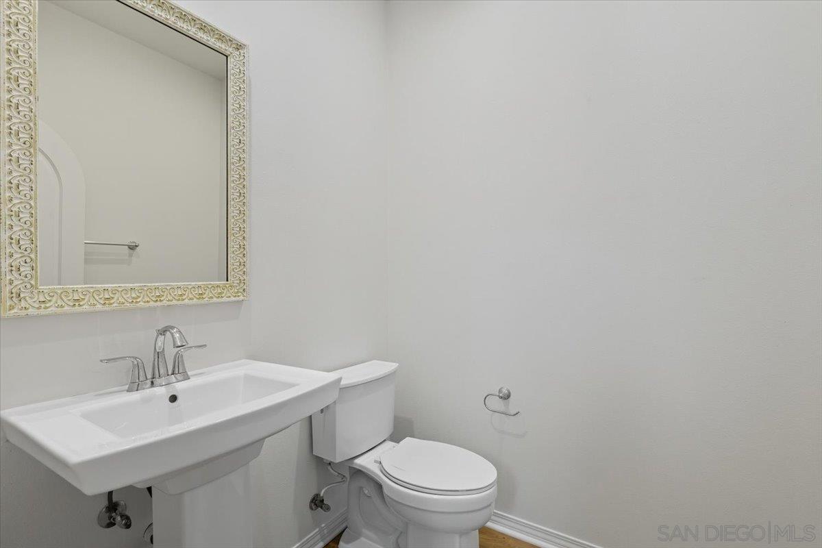 Detail Gallery Image 32 of 49 For 4249  Peralta St, Carlsbad,  CA 92010 - 4 Beds | 4/1 Baths