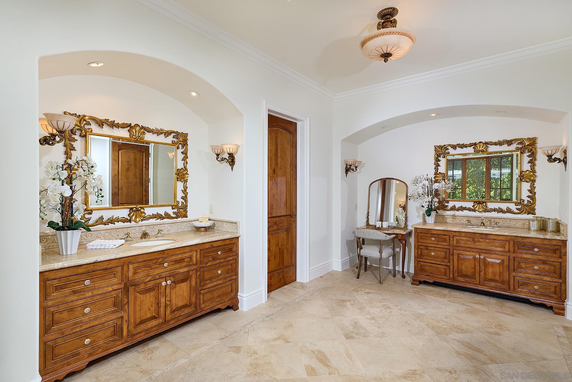 Detail Gallery Image 27 of 54 For 14155  Biscayne Pl, Poway,  CA 92064 - 7 Beds | 6/1 Baths