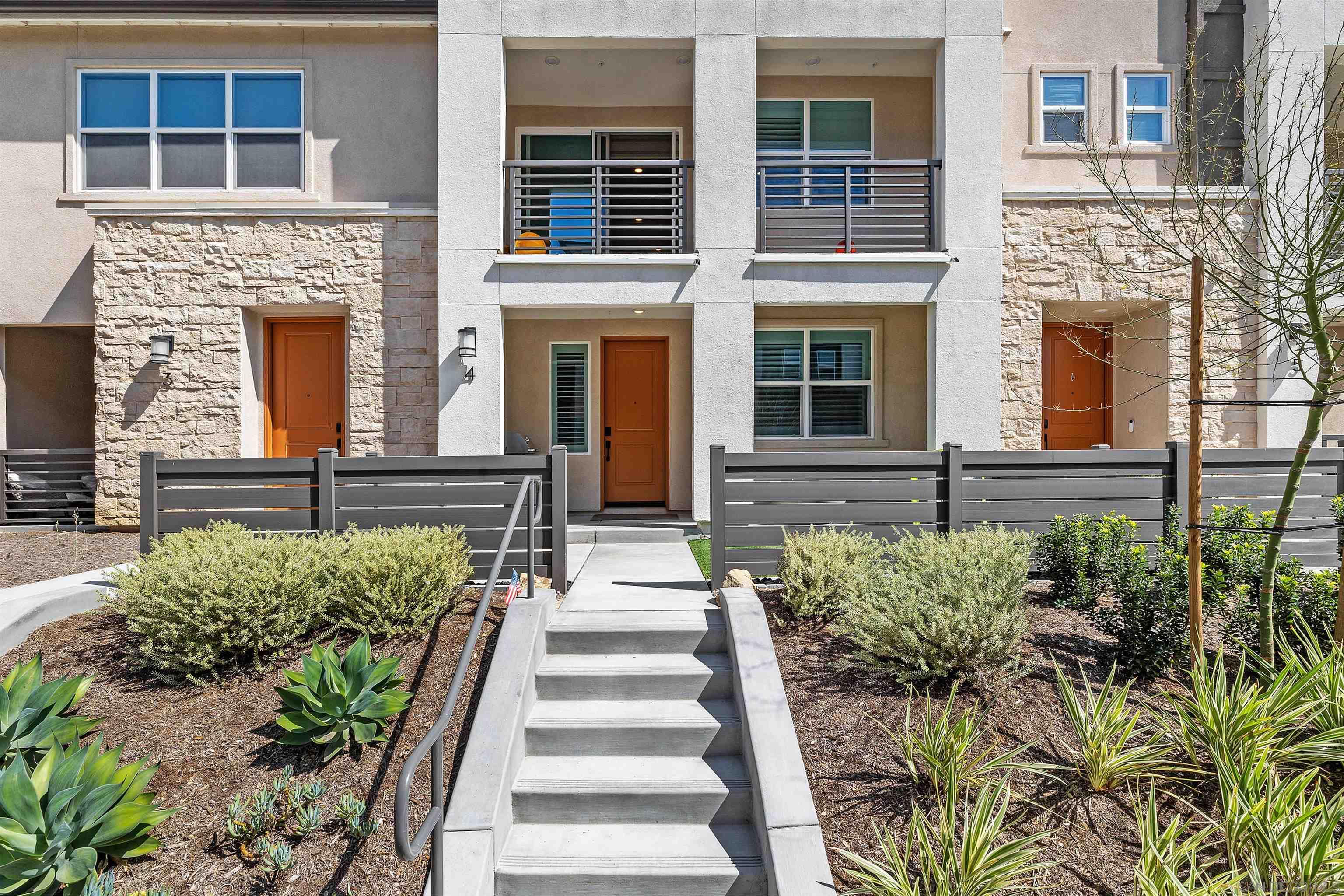 Front Image Thumbnail for SD250040516