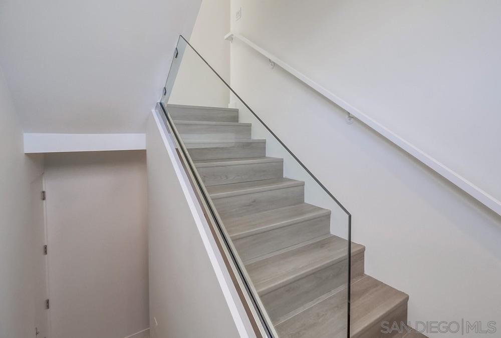 Detail Gallery Image 21 of 39 For 121  Date Ave, Imperial Beach,  CA 91932 - 3 Beds | 3 Baths