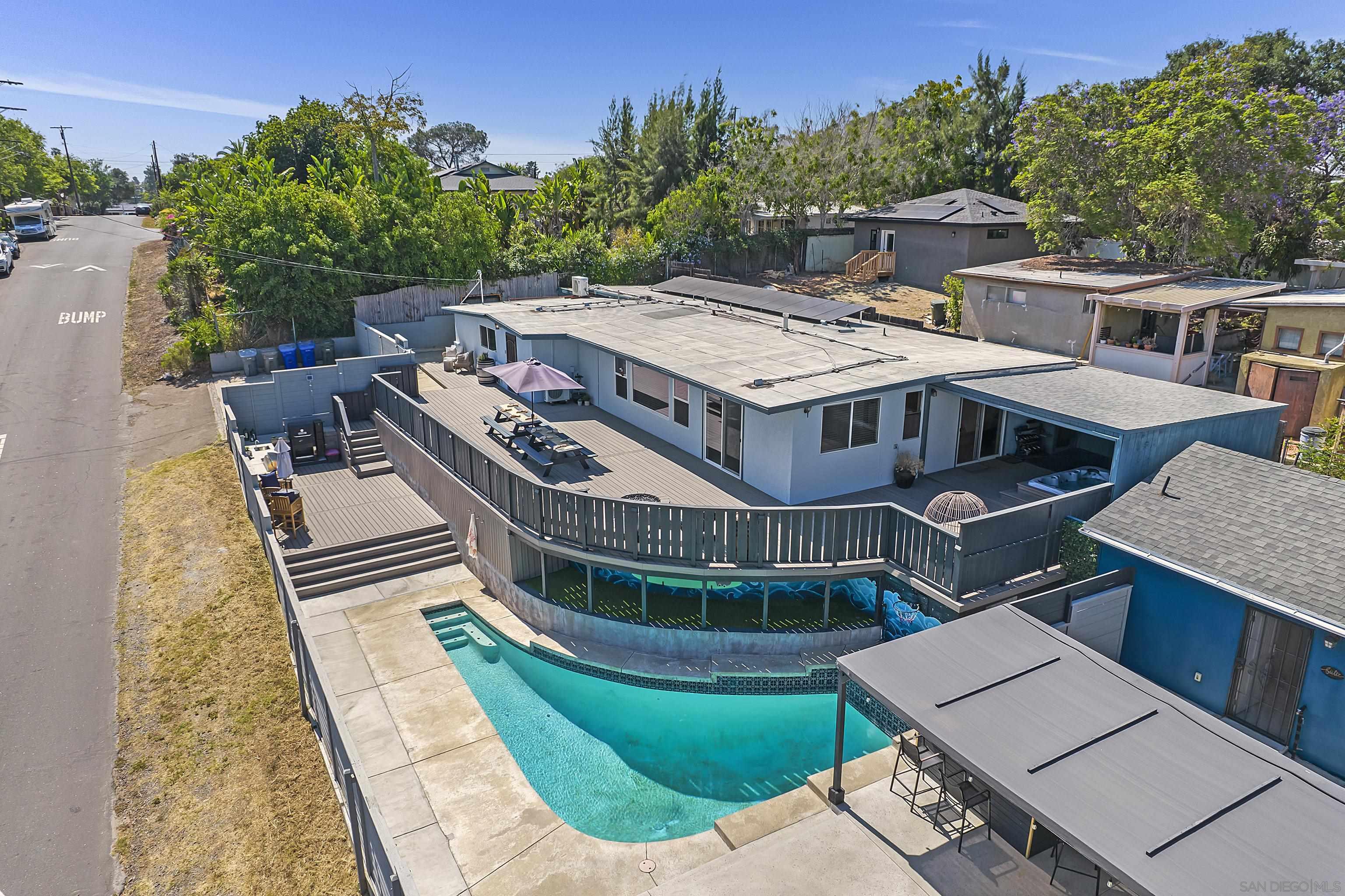 Front Image Thumbnail for SD250040526