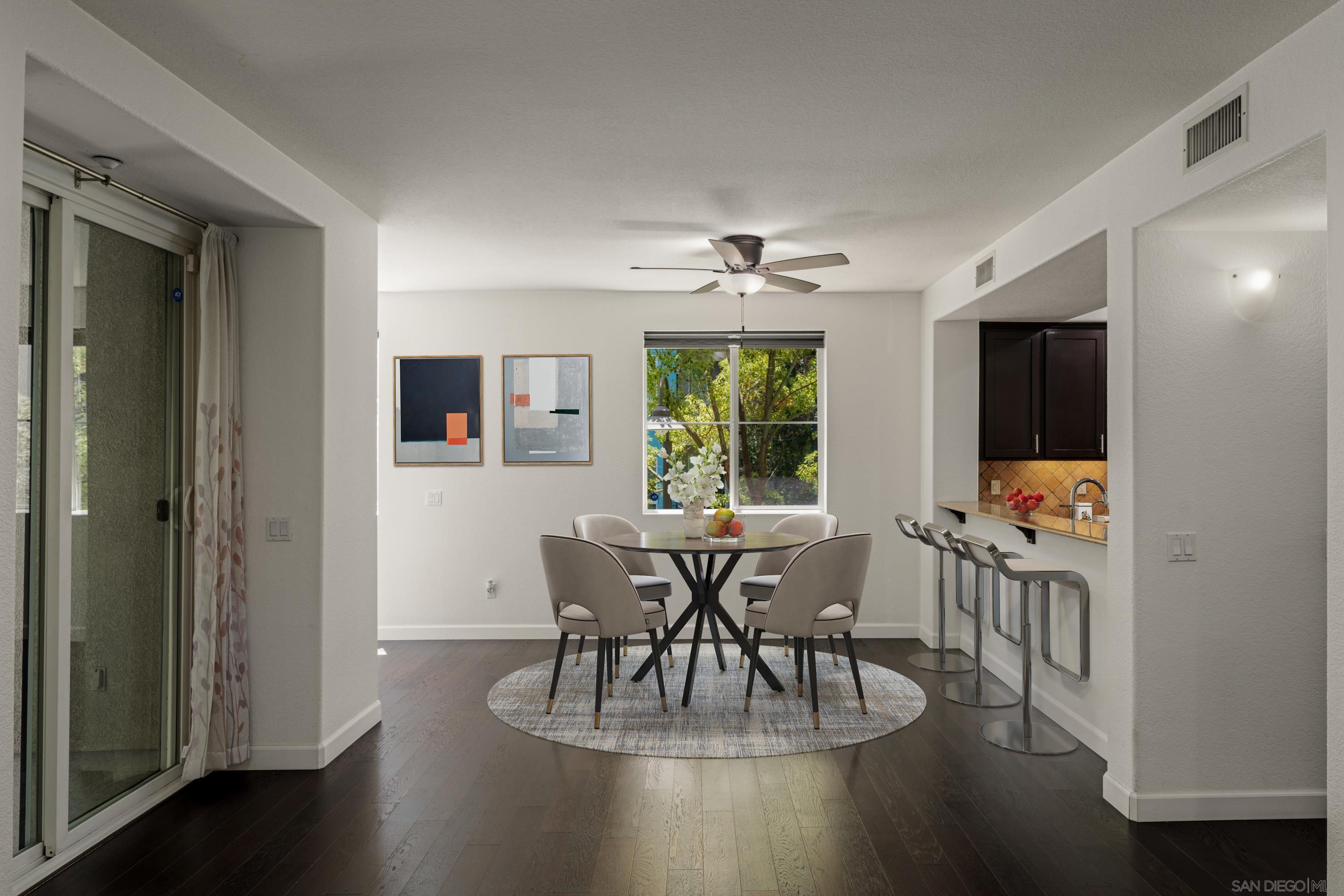 Detail Gallery Image 5 of 44 For 4952  Haight Terrace, San Diego,  CA 92123 - 2 Beds | 2 Baths