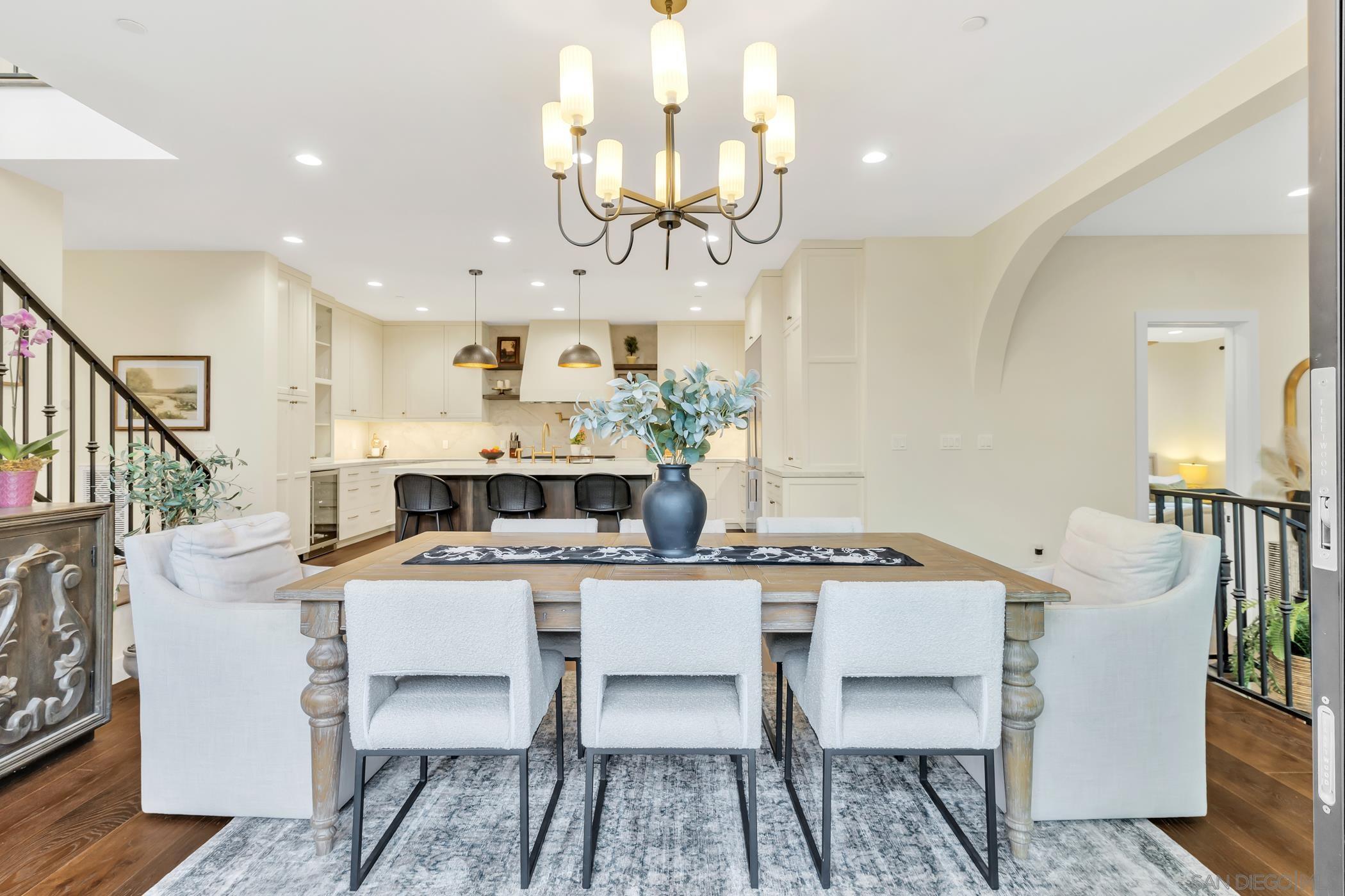 Detail Gallery Image 24 of 56 For 3345  Elliott St, San Diego,  CA 92106 - 4 Beds | 4 Baths