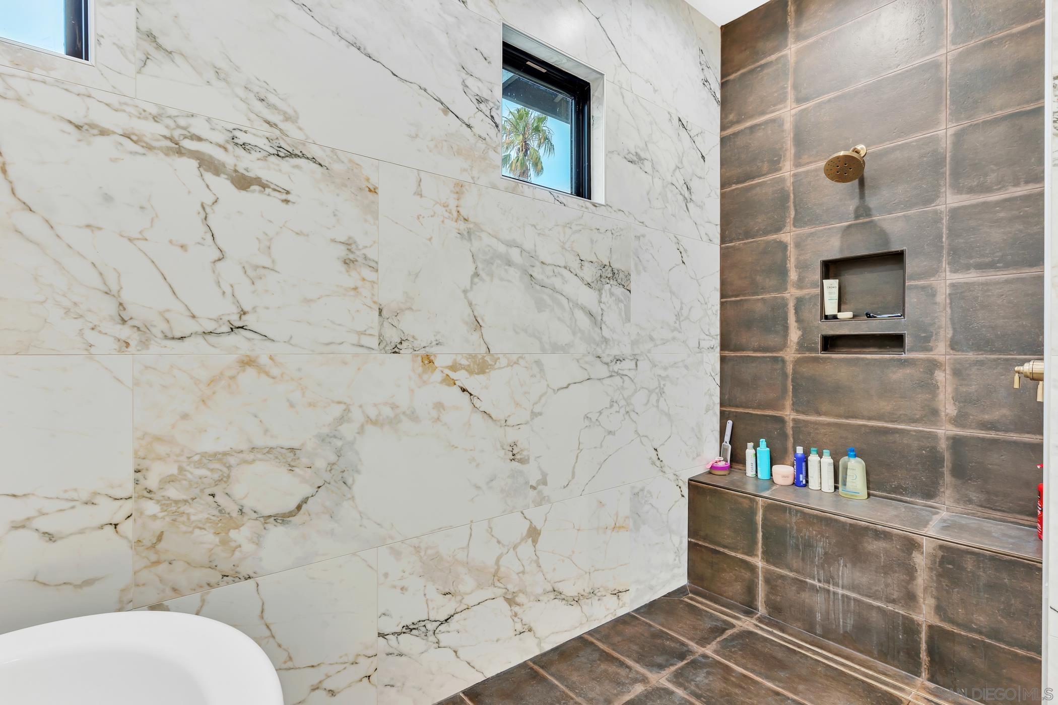 Detail Gallery Image 42 of 56 For 3345  Elliott St, San Diego,  CA 92106 - 4 Beds | 4 Baths