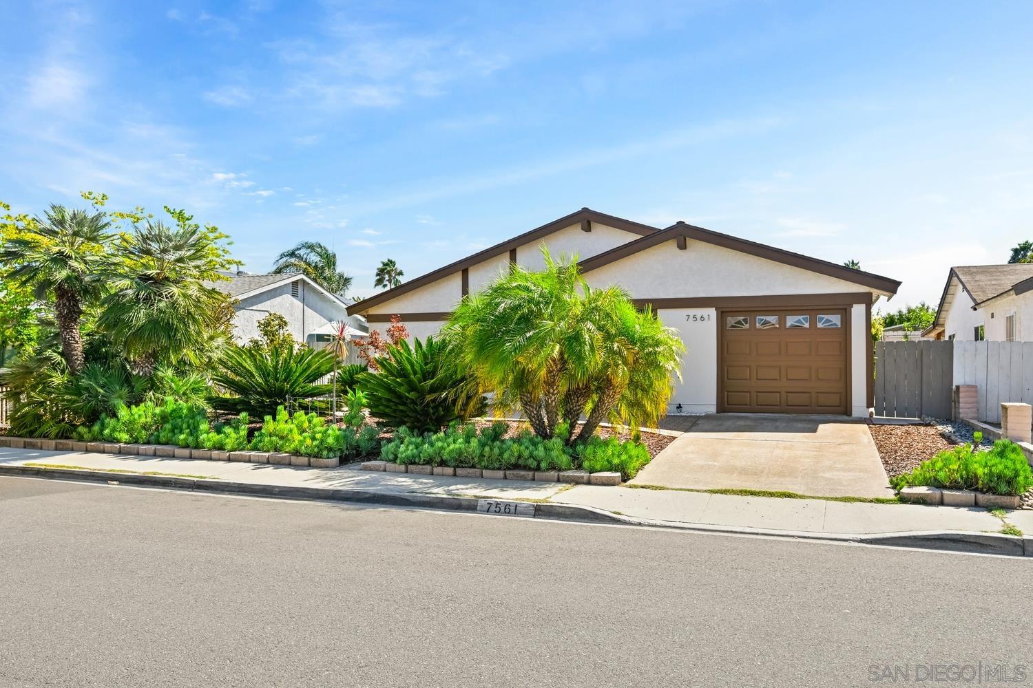 Front Image Thumbnail for SD250040617