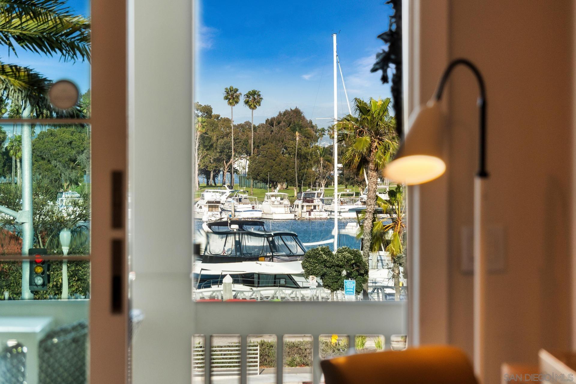 Detail Gallery Image 28 of 48 For 1500  Orange Avenue  #42,  Coronado,  CA 92118 - 2 Beds | 2 Baths
