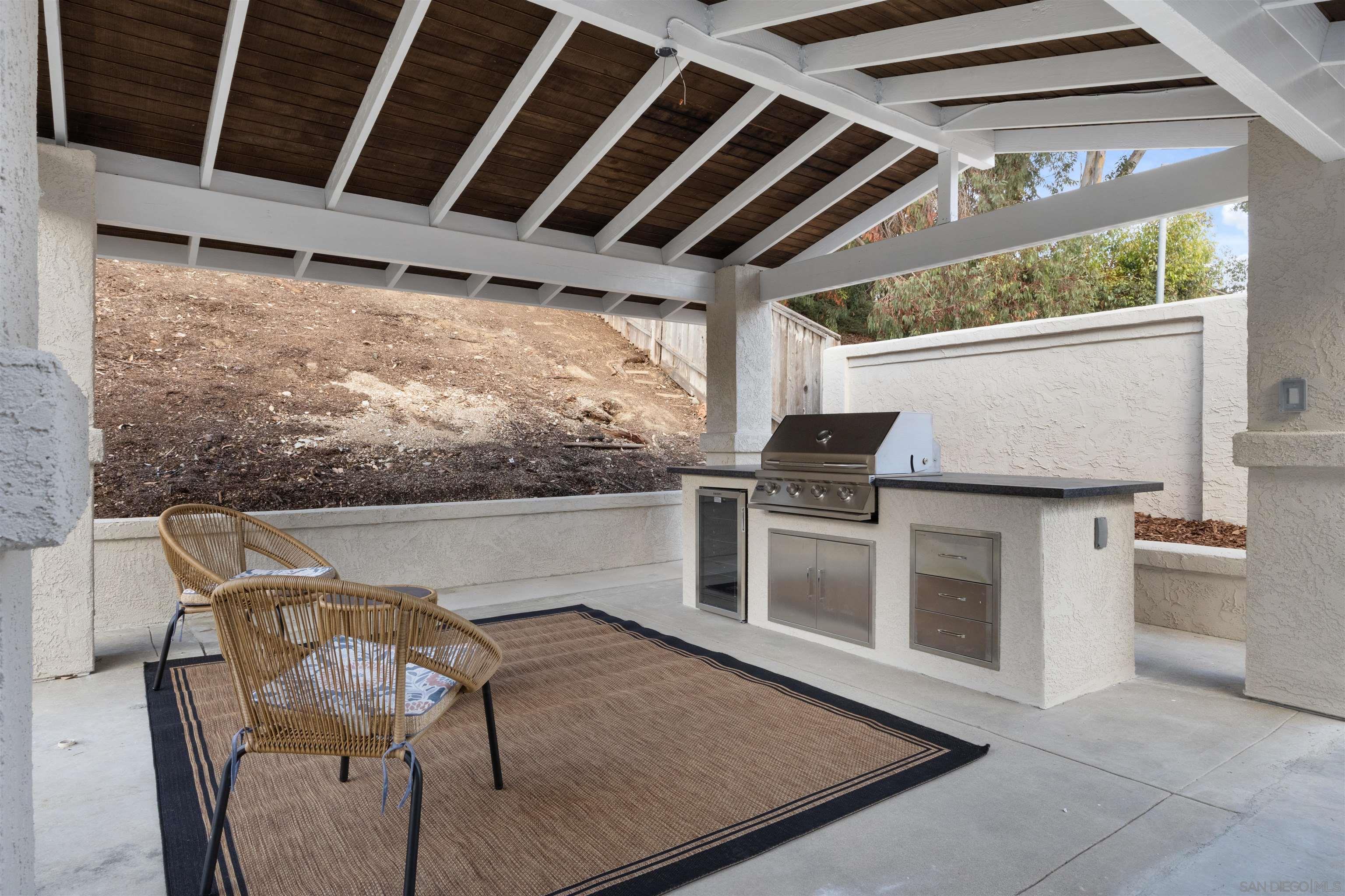 Detail Gallery Image 29 of 33 For 4350  Point Reyes Court, Carlsbad,  CA 92010 - 4 Beds | 2/1 Baths