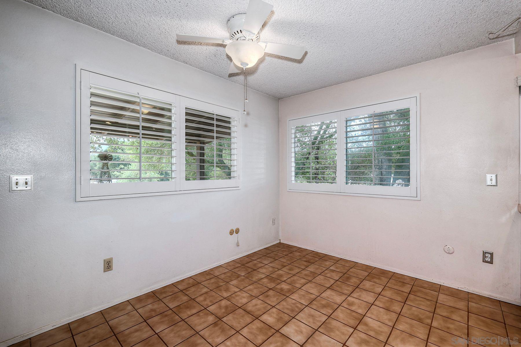 Detail Gallery Image 15 of 56 For 3910  Prairie Dr, Jamul,  CA 91935 - 3 Beds | 2/1 Baths