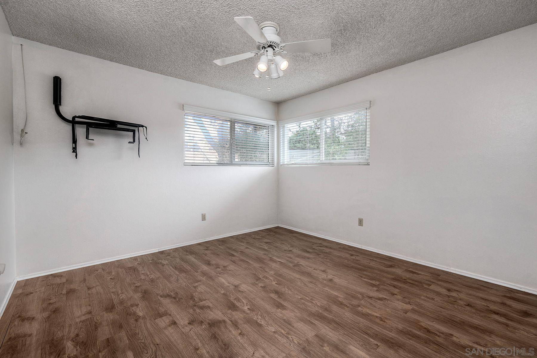 Detail Gallery Image 23 of 56 For 3910  Prairie Dr, Jamul,  CA 91935 - 3 Beds | 2/1 Baths