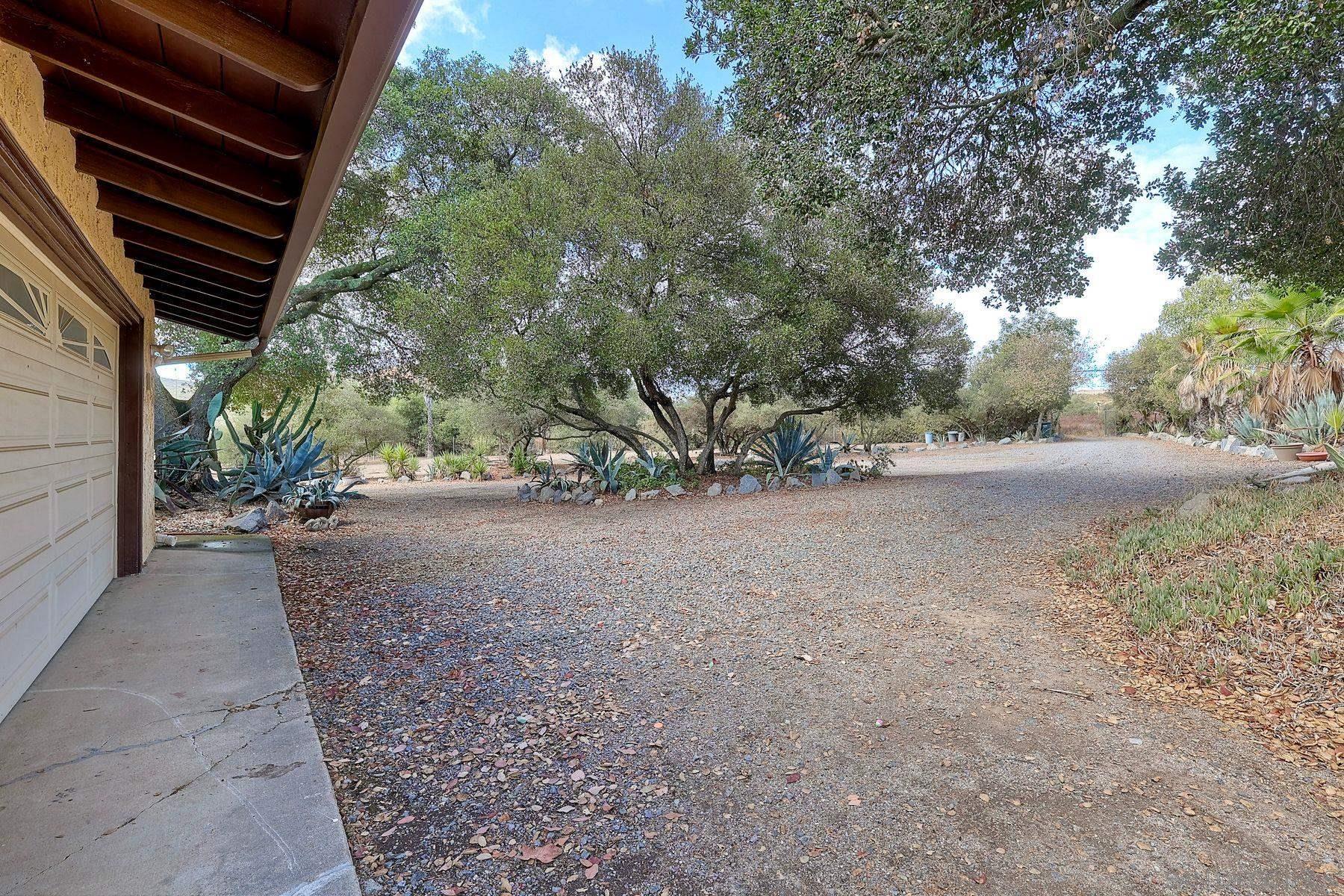 Detail Gallery Image 35 of 56 For 3910  Prairie Dr, Jamul,  CA 91935 - 3 Beds | 2/1 Baths