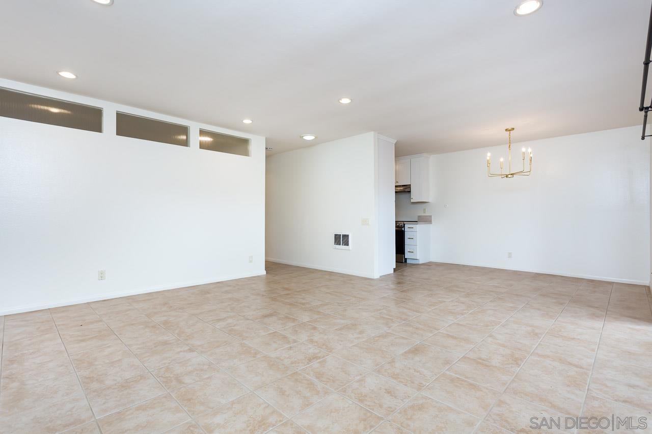 Detail Gallery Image 5 of 29 For 4371  Caminito Del Diamante  #88,  San Diego,  CA 92121 - 2 Beds | 1 Baths