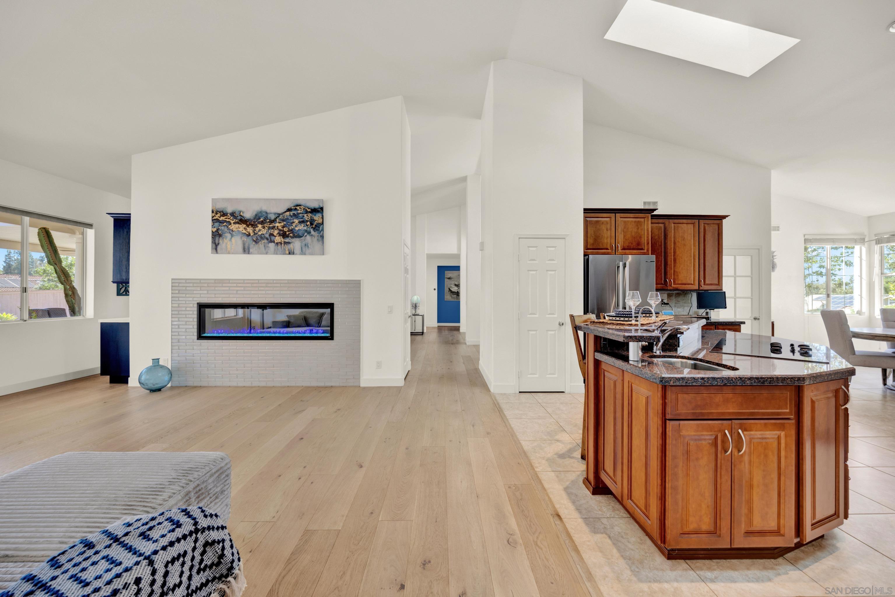 Detail Gallery Image 7 of 75 For 14265  Sandhill Rd, Poway,  CA 92064 - 6 Beds | 4 Baths