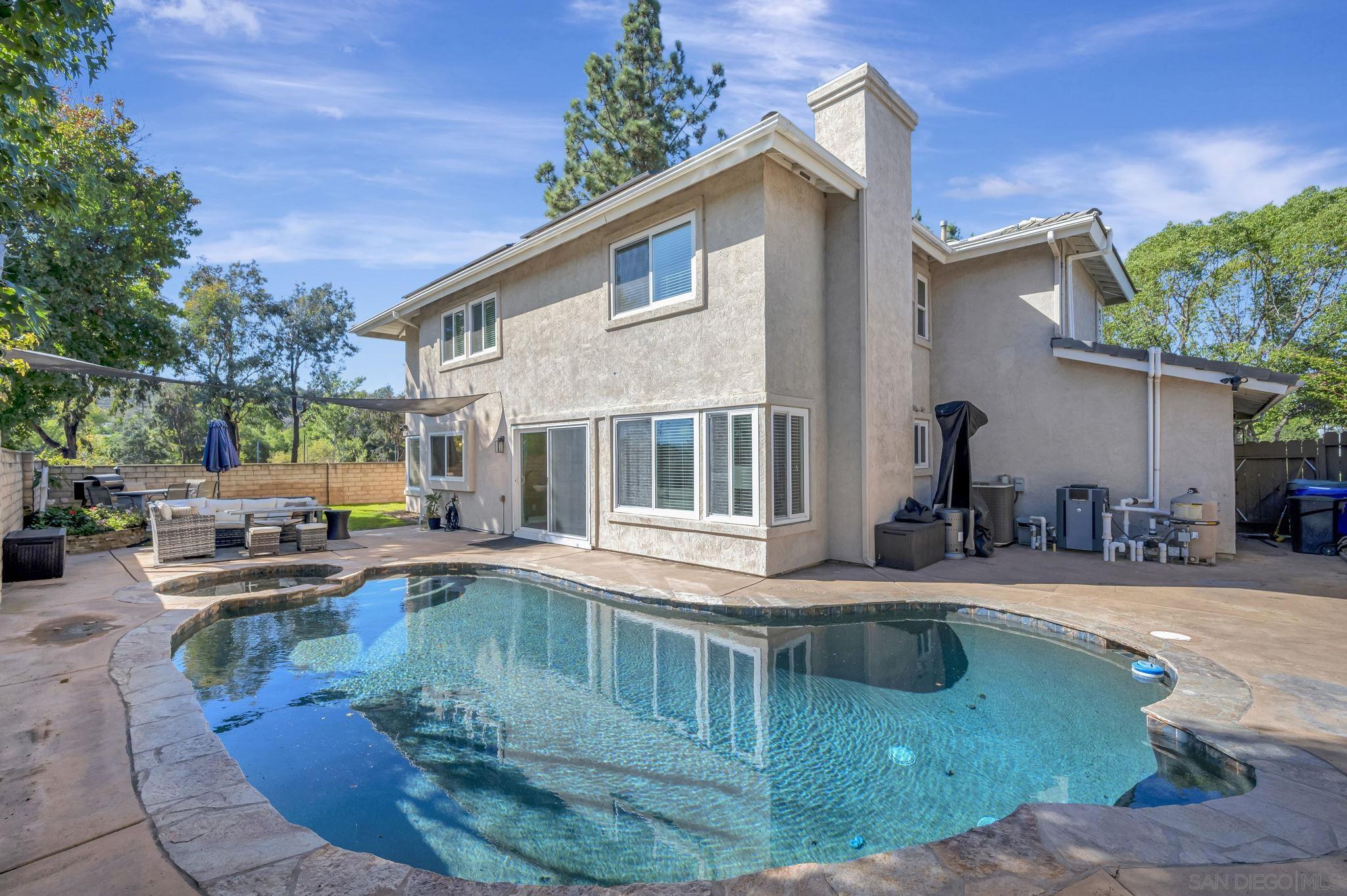 Detail Gallery Image 26 of 33 For 13403  Little Dawn Ln, Poway,  CA 92064 - 4 Beds | 2/1 Baths