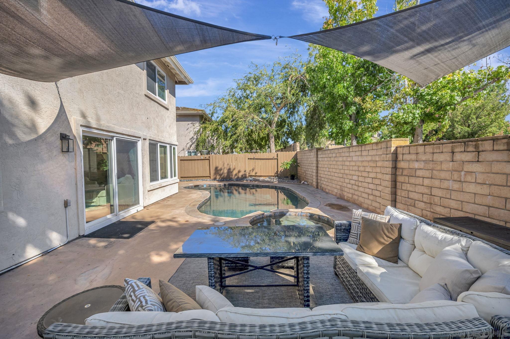 Detail Gallery Image 30 of 33 For 13403  Little Dawn Ln, Poway,  CA 92064 - 4 Beds | 2/1 Baths