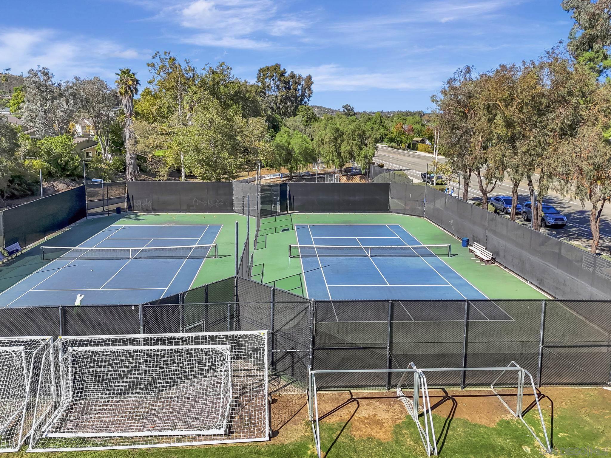 Detail Gallery Image 33 of 33 For 13403  Little Dawn Ln, Poway,  CA 92064 - 4 Beds | 2/1 Baths