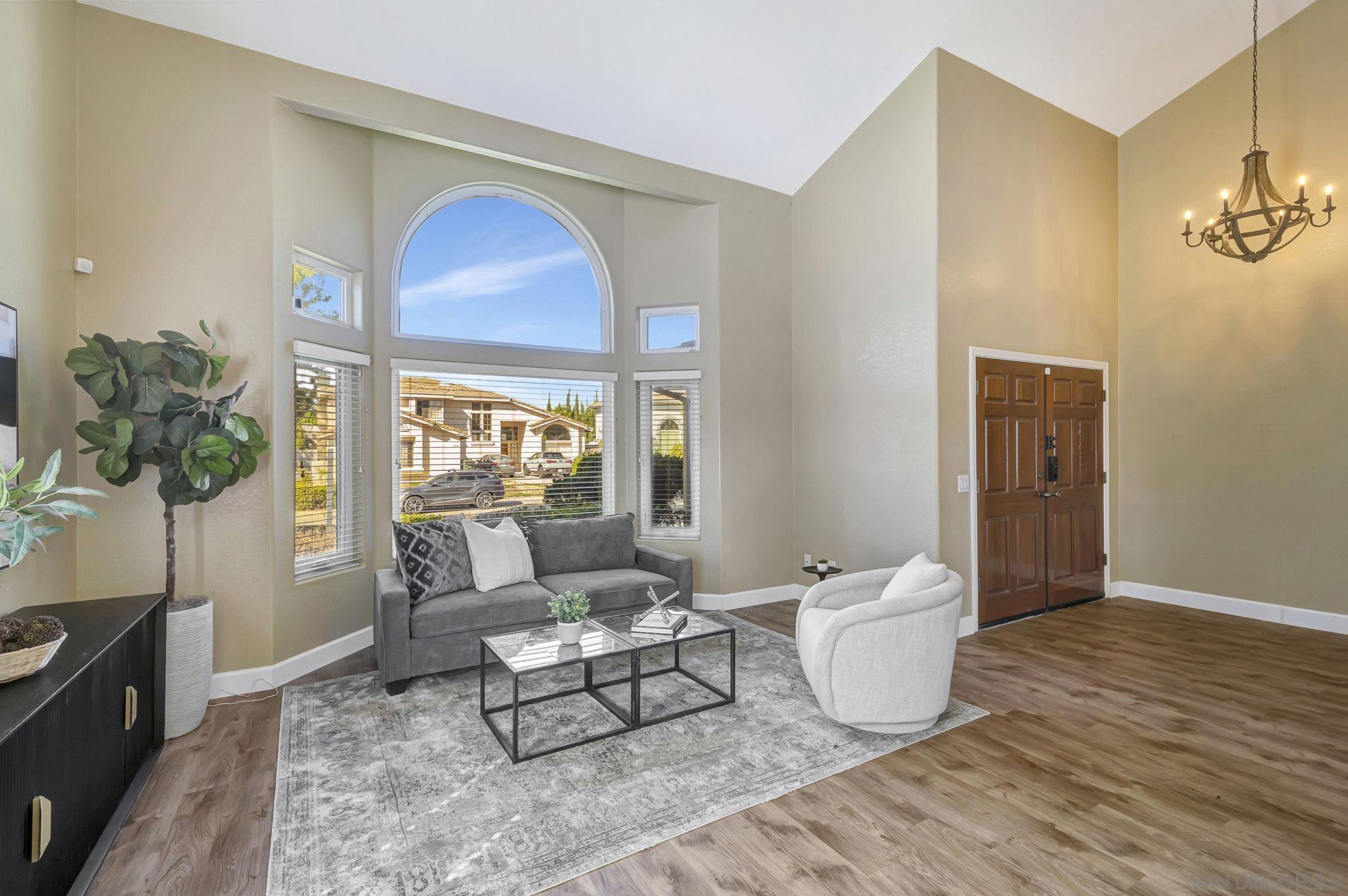 Detail Gallery Image 5 of 33 For 13403  Little Dawn Ln, Poway,  CA 92064 - 4 Beds | 2/1 Baths